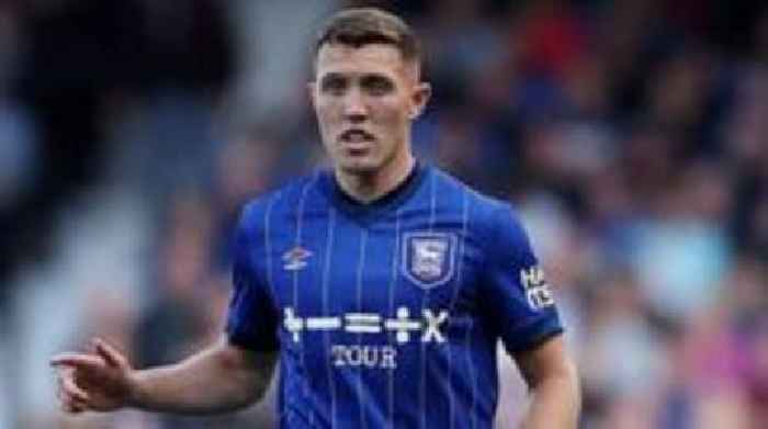 Defender O'Shea named Ipswich captain