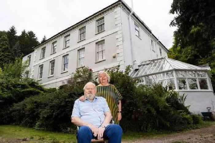 'We bought 20-bed mansion for £9k but can't sell it despite being worth £1.2m'