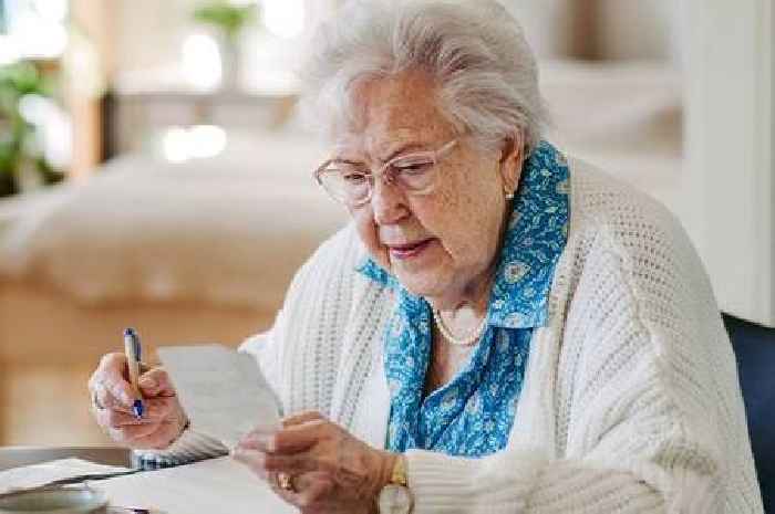 HMRC sends letters to 370,000 about state pension back payments worth up to £8,300