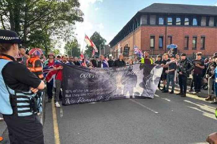 Hundreds of anti-immigration protesters gather outside Mansfield police station