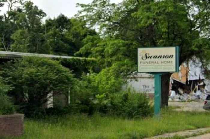 'We went to abandoned funeral home and ended up calling police after grim discovery'