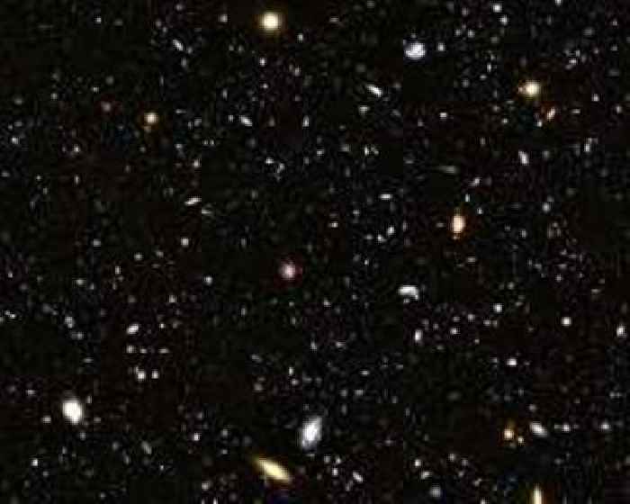 Webb reveals hidden galaxy populations in revisited deep field