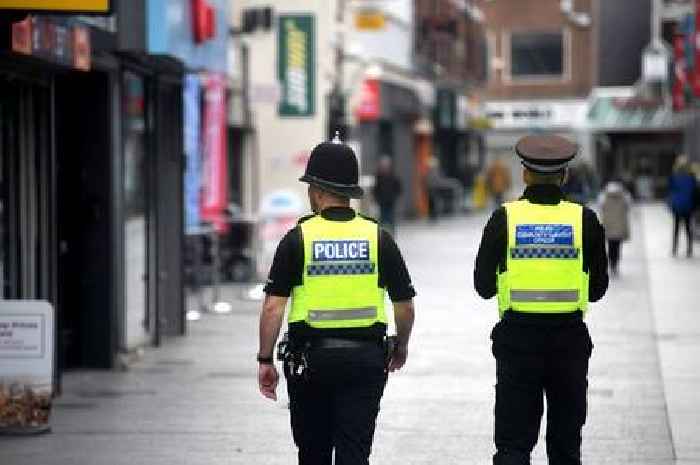 Council says it is in 'incredibly early discussions' on possible Grimsby town centre police hub
