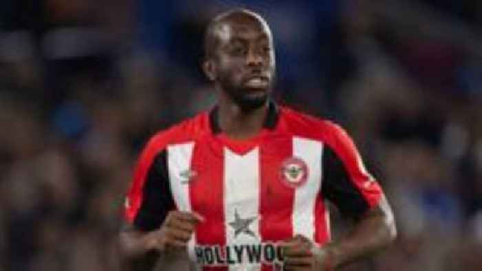 Wissa back in Brentford training but wants move