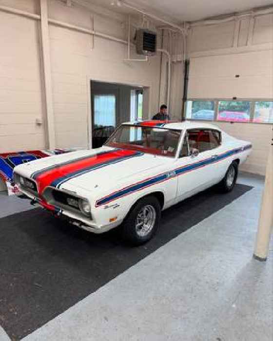 Father-Son Build: '69 Barracuda Formula S Will Have You in Tears, for All the Good Reasons