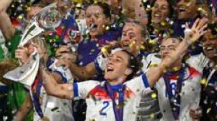 Five Lionesses nominated for Women's Ballon d'Or