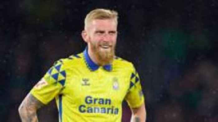 Ex-Swan McBurnie joins Hull ending return hopes