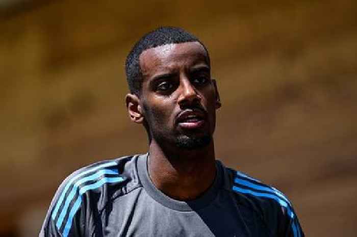 Alexander Isak 'unsettled for a year' bombshell as Liverpool prepare second transfer bid