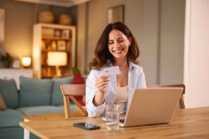 Woman ditches main job for side hustle after making impressive £6,300 in a month