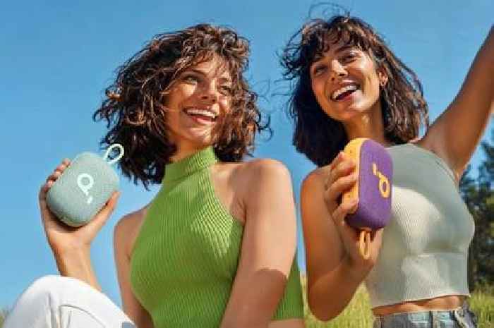 Shoppers surprised by £18 'compact' bluetooth speaker that provides 'non stop' battery