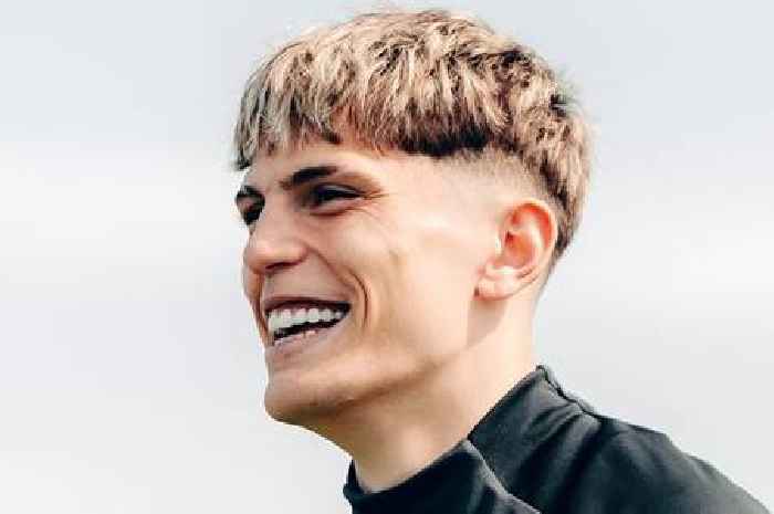 Alejandro Garnacho to Chelsea transfer next step as 'deal done' amid Man Utd talks