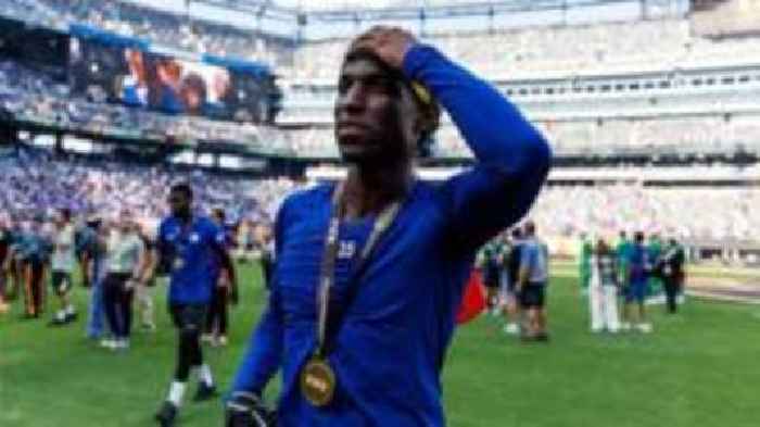 Chelsea agree to let striker Jackson leave club