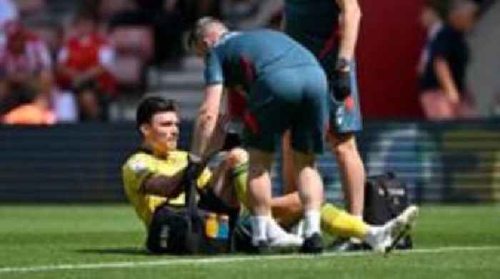 Wrexham to wait on Moore injury