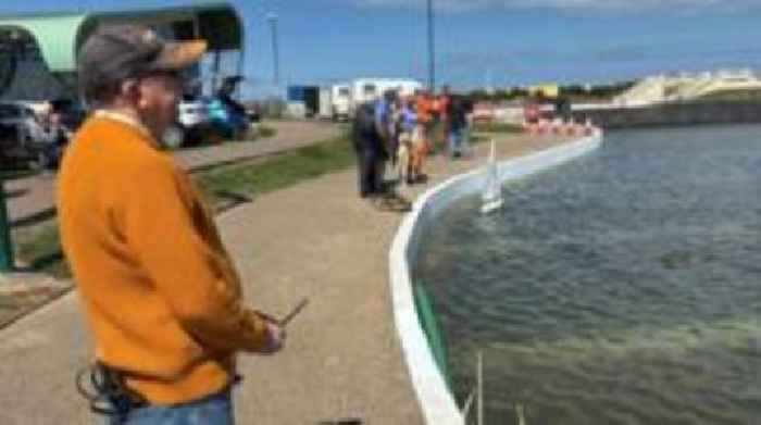 Hope for leaky boat lake reopening