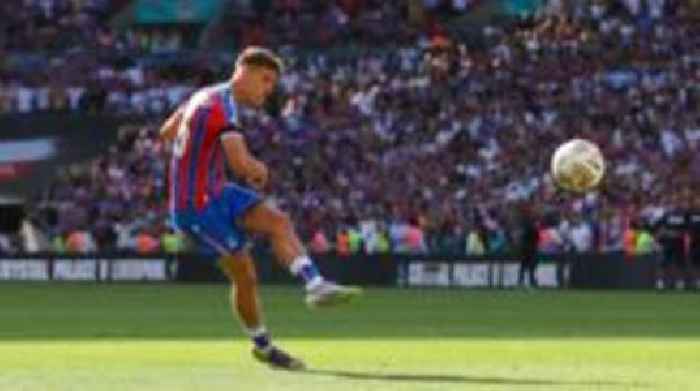 Palace hero Devenny 'confident' he would convert