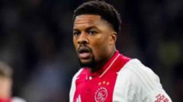 Ipswich sign striker Akpom on loan from Ajax
