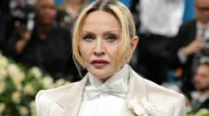 Madonna urges Pope to visit Gaza 'before it's too late'