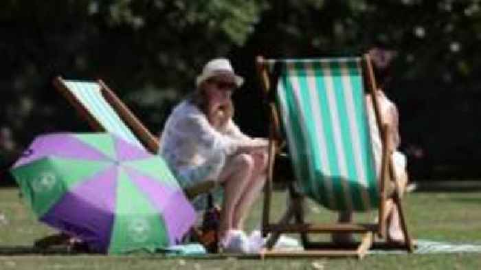 Hot weather to peak amid water shortage fears