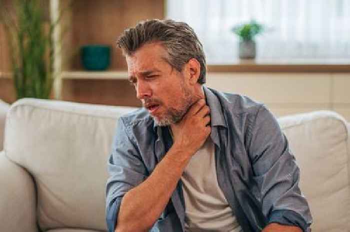 Oncologist warns common three-week symptom could indicate cancer