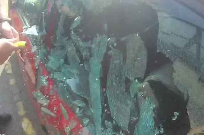 Police smash window to save dog stuck in boiling hot Leicester car