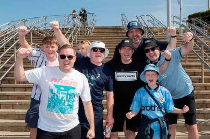 Thousands of Oasis fans queue ahead of Gallagher brothers' final Murrayfield show