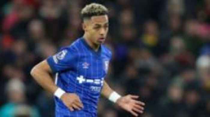 'No serious offers' made for Hutchinson