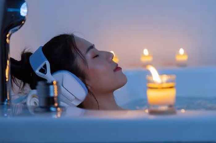You could get 63 days annual leave next year using woman's easy method