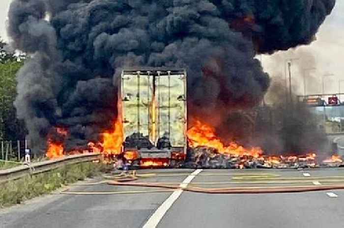 M25 to be shut throughout the afternoon for resurfacing after huge lorry fire near Dartford Crossing