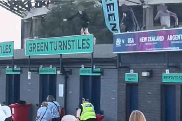 Youths chased by cops at Oasis Murrayfield gig after running on top of turnstiles