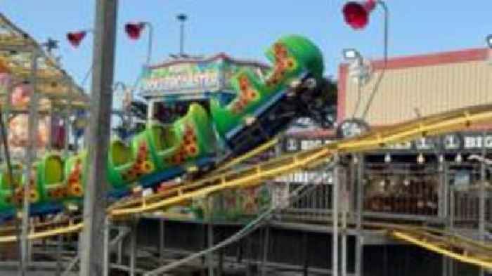 Thirteen children injured in amusement park ride derailment