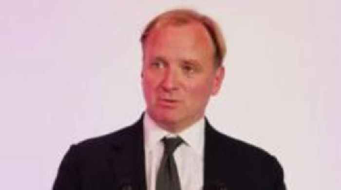 Union boss urges embassies to use British ceramics