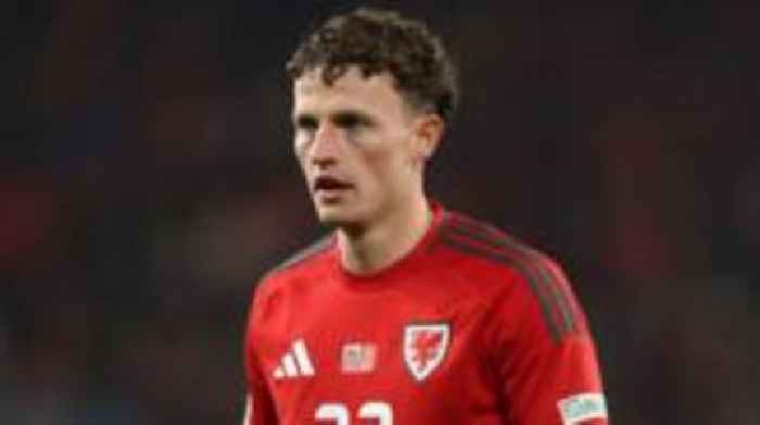 Wrexham to shatter transfer record for Broadhead