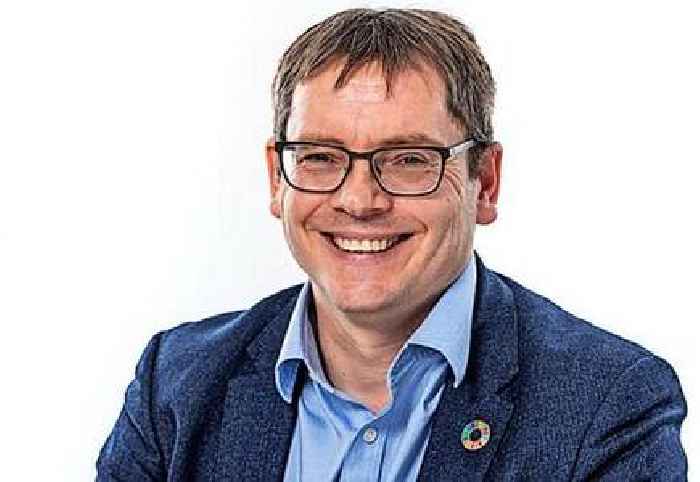 Scottish water bosses should not be getting eye-watering bonuses