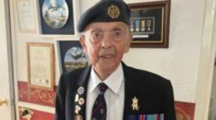Neighbours share VJ Day memories on 80th anniversary