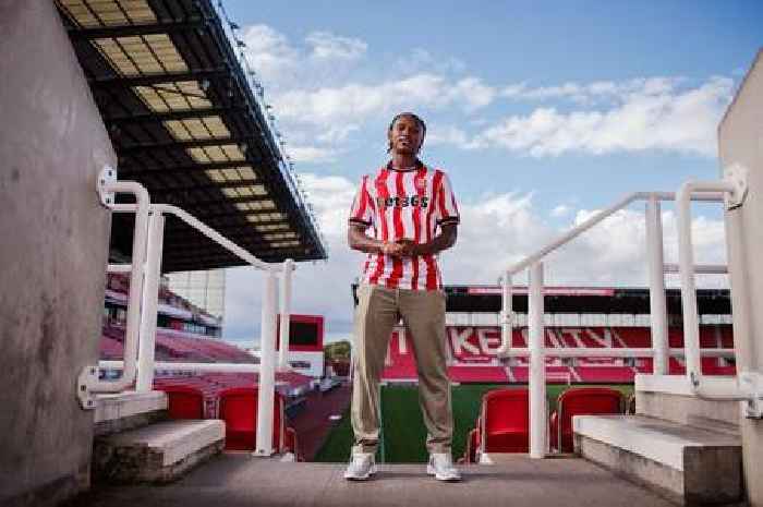 Stoke City attack transformed as Lamine Cisse seals deal