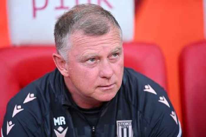 Stoke City team news vs Sheffield Wednesday as Mark Robins forced into change