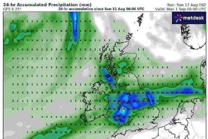 Weather maps show exact date 600-mile wall of rain to drench UK