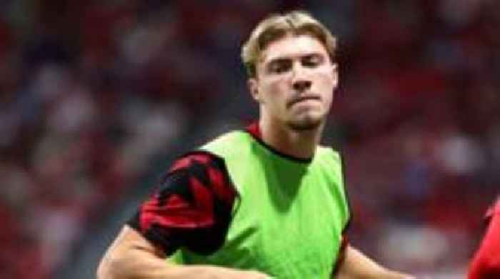 Hojlund set to sit out Man Utd opener with Arsenal