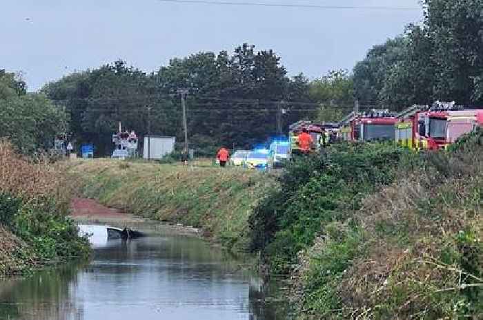 Mystery surrounds car submerged in water along Cambridgeshire road