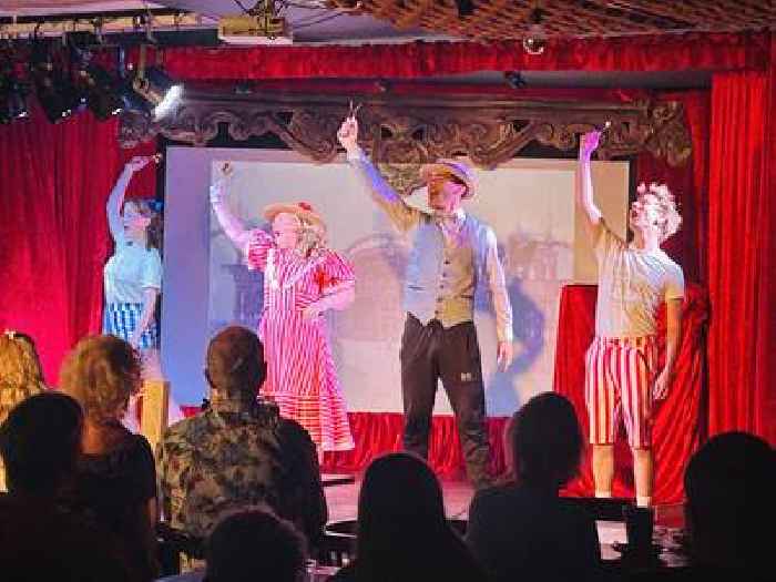 WONDERFULLY ENJOYABLE END OF THE PIER SHOW!
