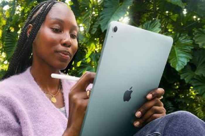 Apple's latest iPad Air falls to record low price in £120 price cut