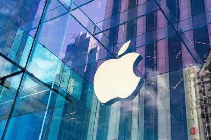 Sky launches Apple MacBook Air deal with 'significant savings'