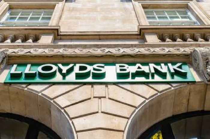 Lloyds Bank announces start date of new £300 rule with customers warned