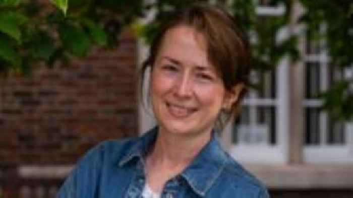 Head gardener named for Elizabeth II park memorial