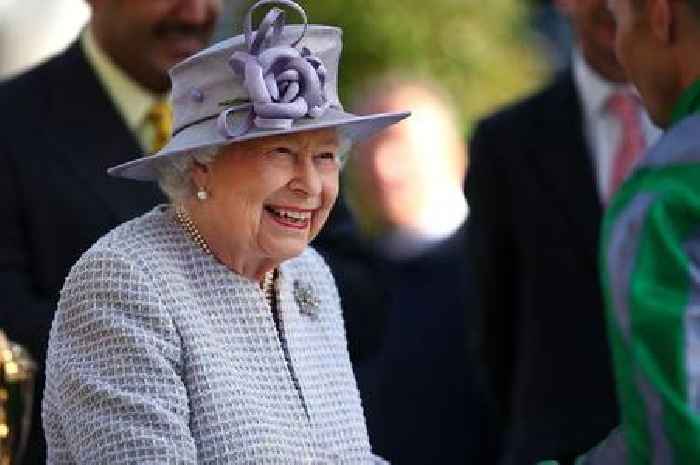 Rare UK coin with Queen’s portrait to enter circulation for last time – and why it's worth keeping
