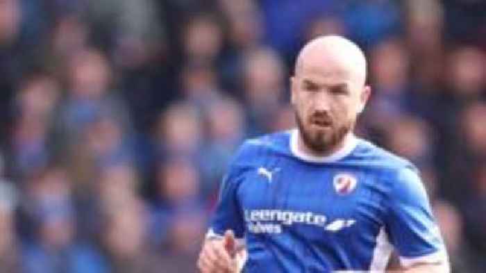 Accrington bring in Chesterfield striker Madden