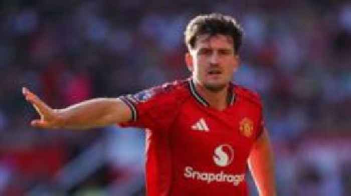 Silly to quit Man Utd now, says defender Maguire