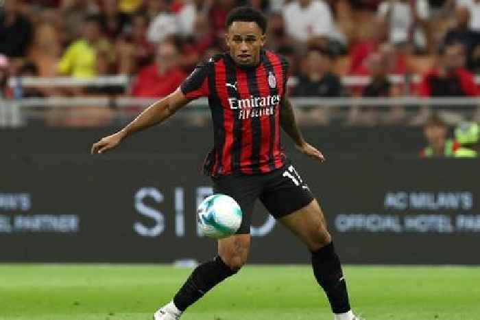 Premier League clubs break transfer record, spending £2.37bn