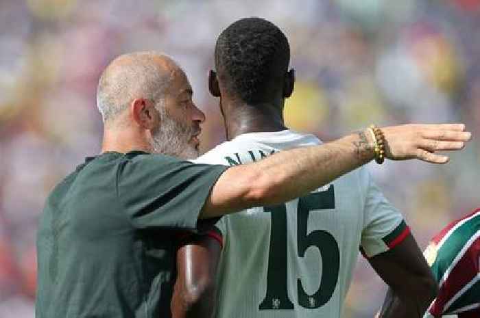 Nicolas Jackson facing worst-case Chelsea transfer scenario amid £90m double deal