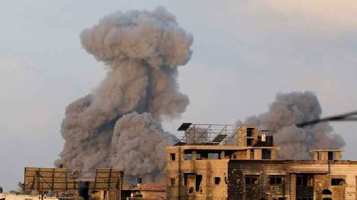 Israel maintains pressure on Gaza City as 'first stages of attack begin'